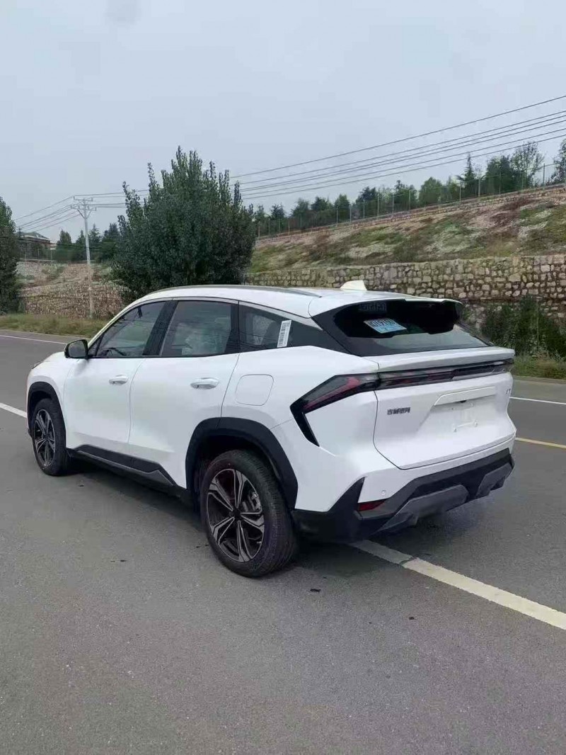 邯郸25年吉利银河9