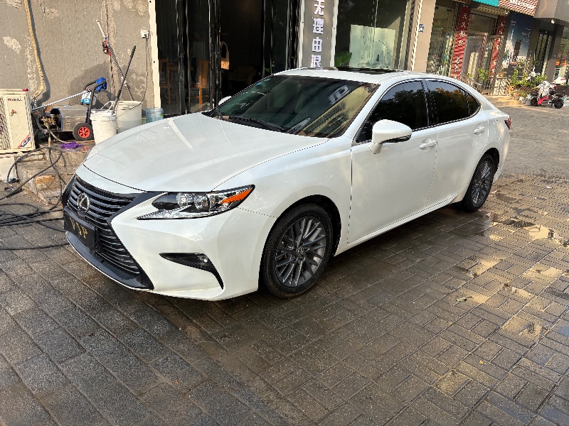 郑州18年雷克萨斯ES1