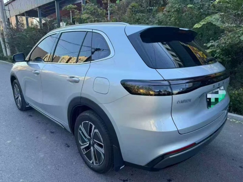 枣庄25年吉利银河7