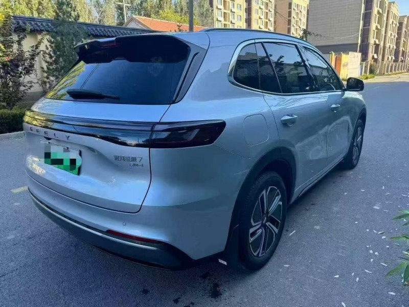 枣庄25年吉利银河8