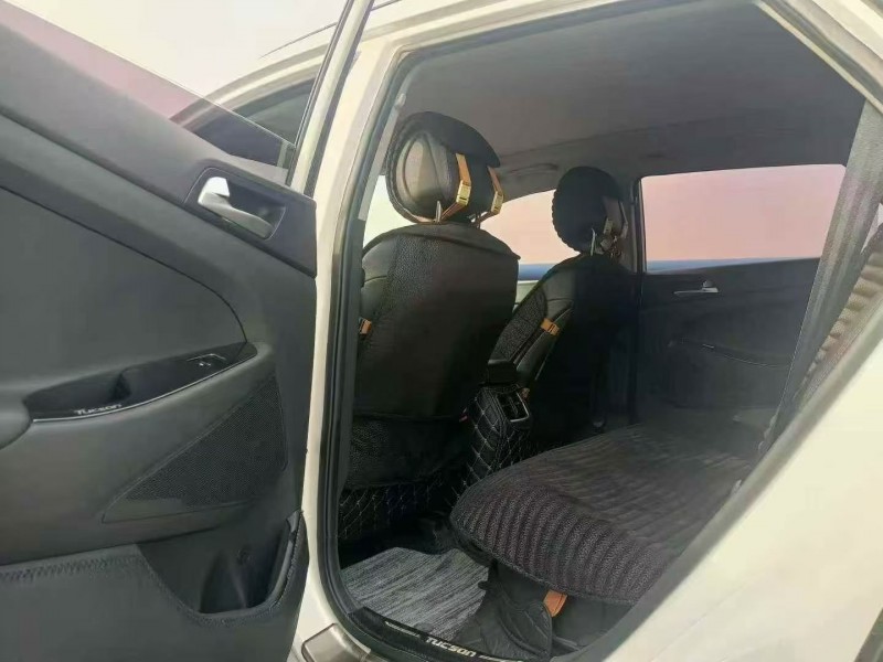 青岛16年现代途胜6