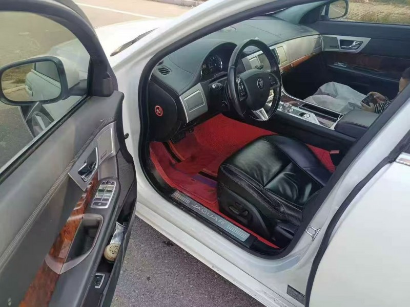 烟台15年捷豹XF5