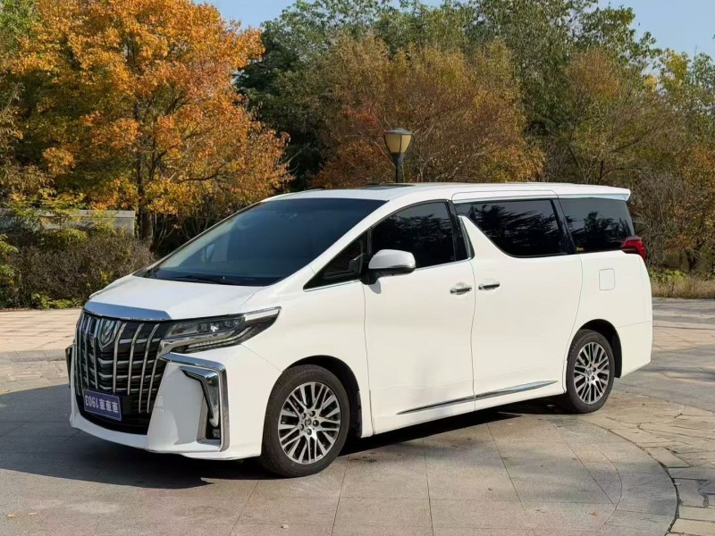 枣庄17年丰田埃尔法3