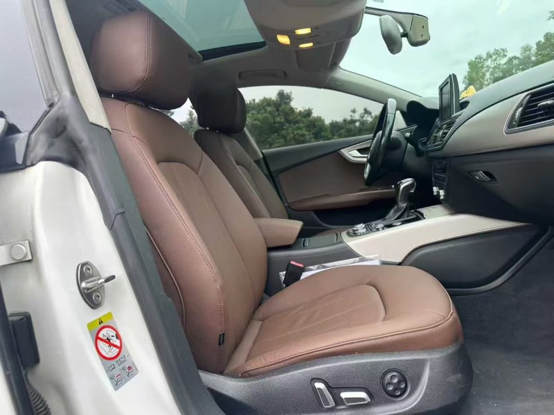 广州16年奥迪A7L6