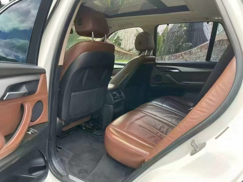 深圳15年宝马X55