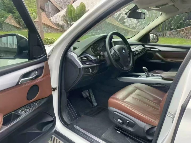 深圳15年宝马X56