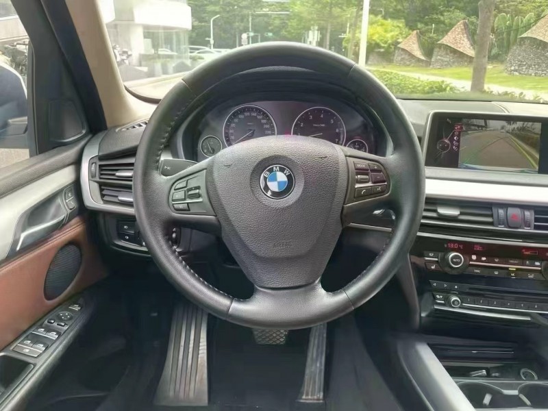 深圳15年宝马X57