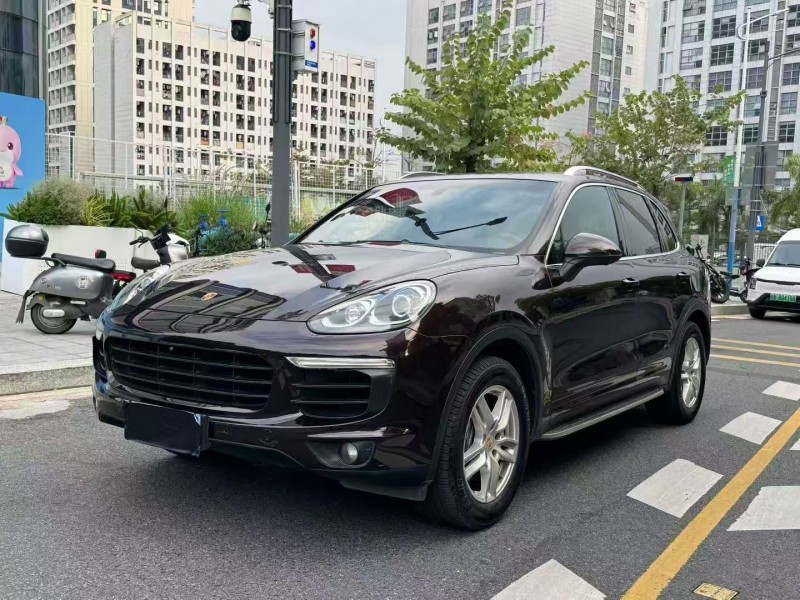 深圳17年保时捷卡宴3