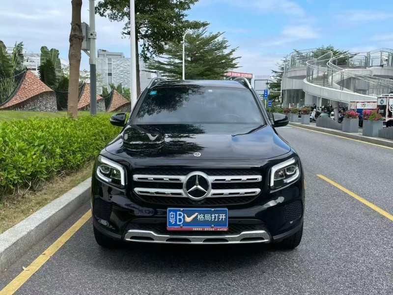 深圳23年奔驰GLB1