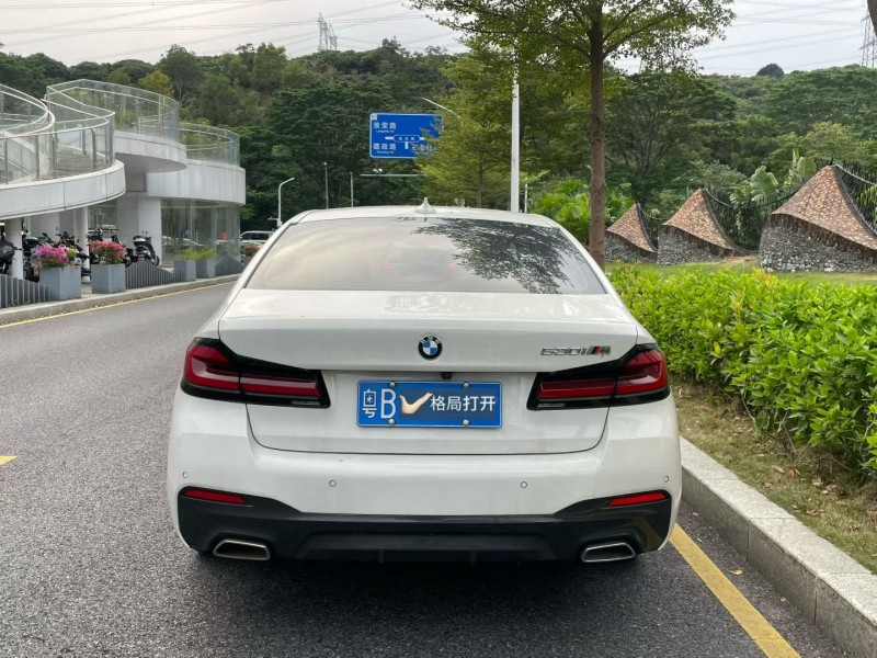 深圳21年宝马5系9
