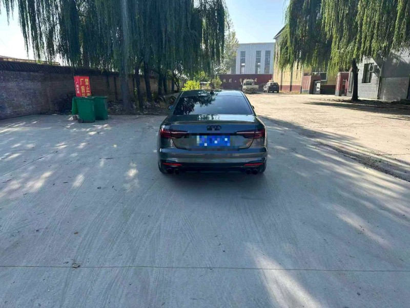 保定22年奥迪A4L4