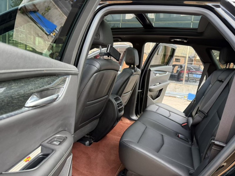 徐州20年凯迪拉克XT58