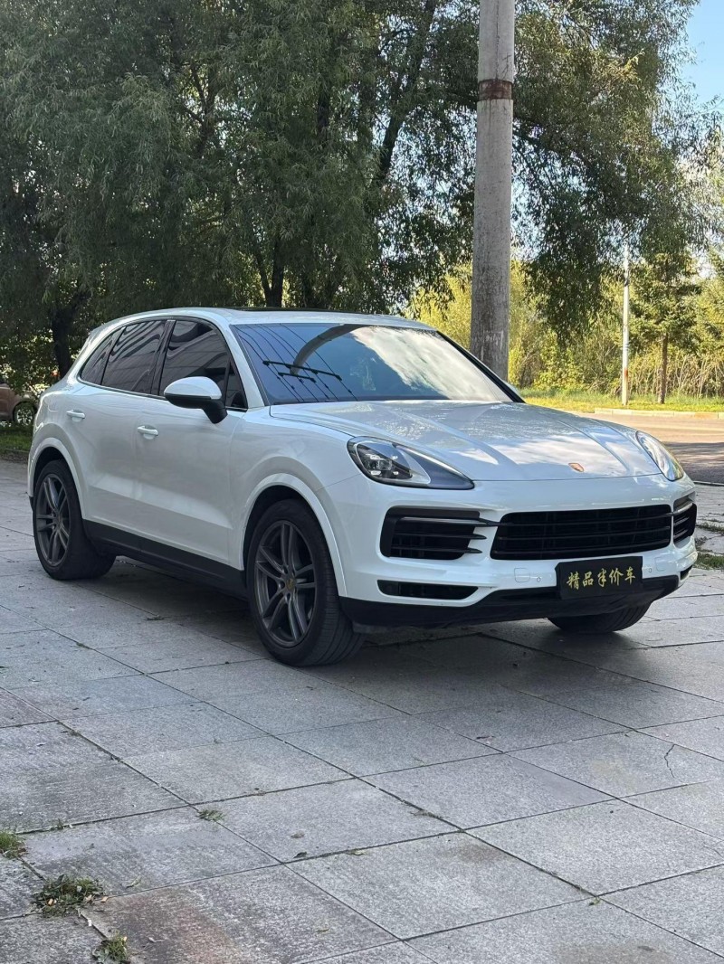 吉林21年保时捷卡宴4