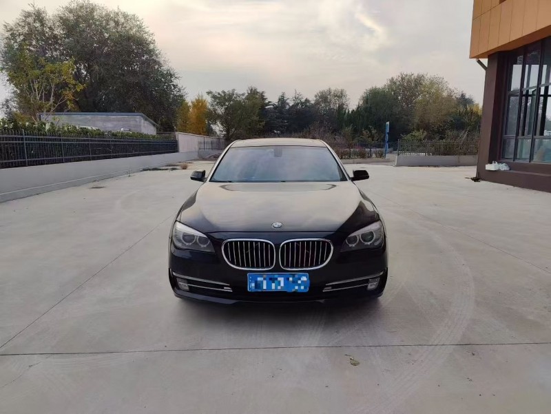 枣庄15年宝马7系1