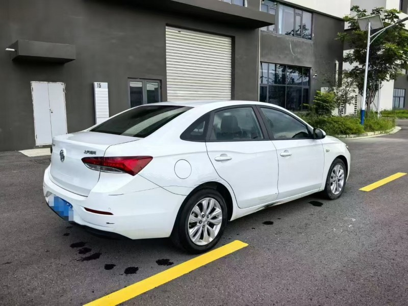 南通21年别克英朗7