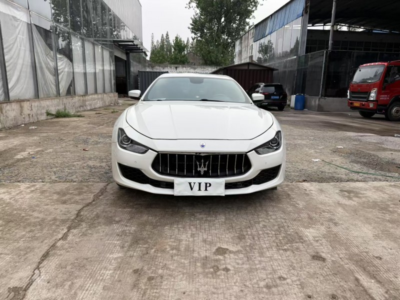 徐州19年玛莎拉蒂Ghibli1