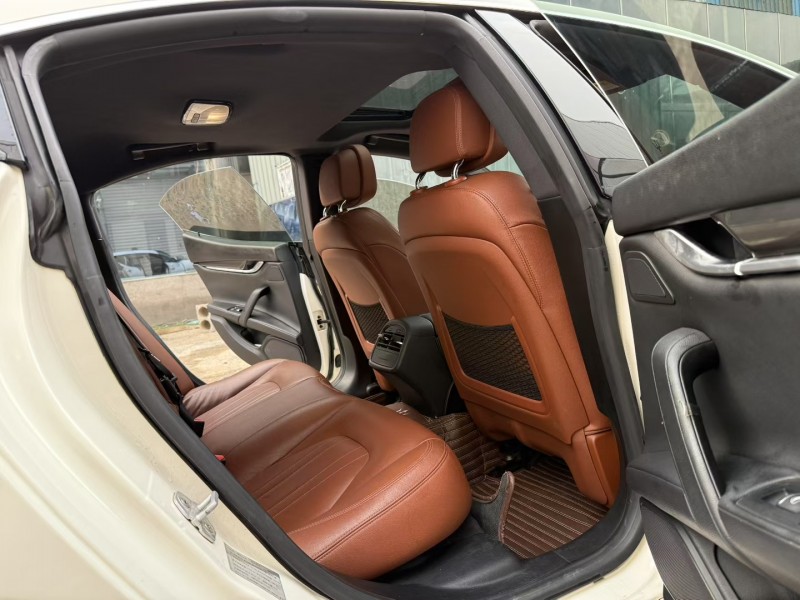 徐州19年玛莎拉蒂Ghibli7