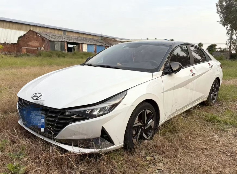 郑州22年现代伊兰特1