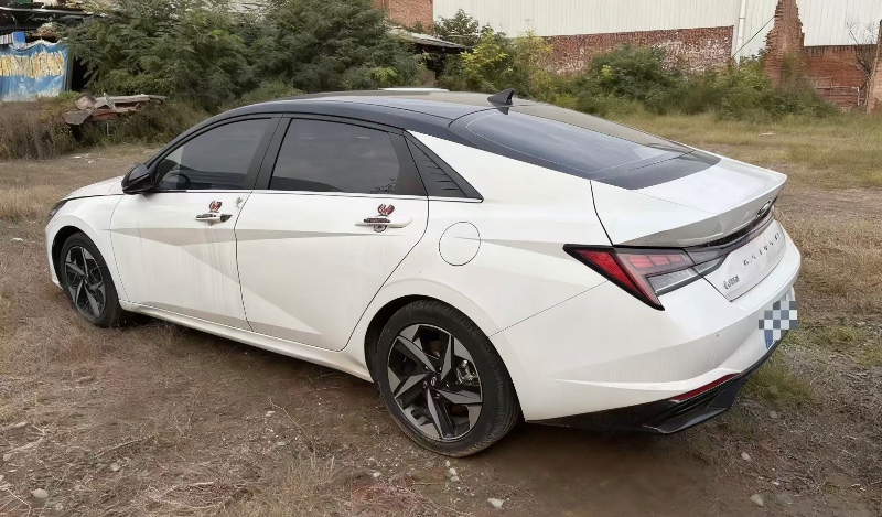 郑州22年现代伊兰特2