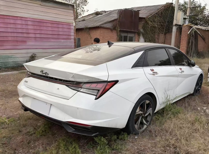 郑州22年现代伊兰特3