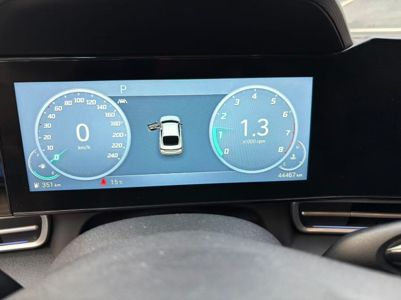 郑州22年现代伊兰特7