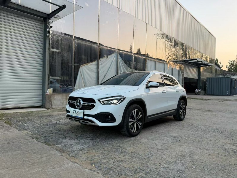 徐州23年奔驰GLA2