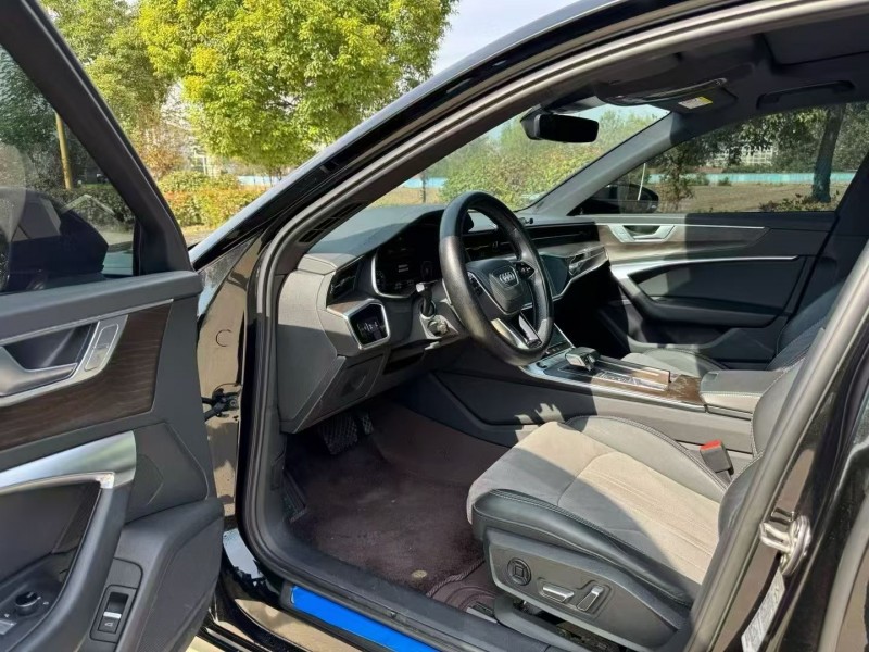 苏州23年奥迪A6L6