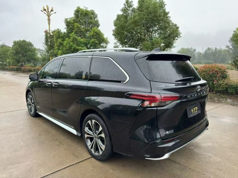 扬州23年丰田格瑞维亚9