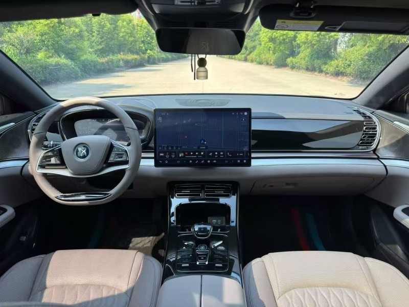 南京24年比亚迪汉6