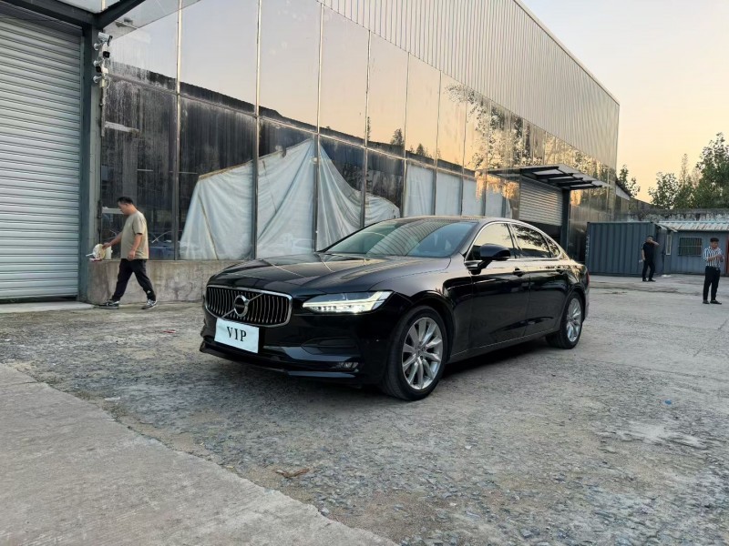 徐州17年沃尔沃S902