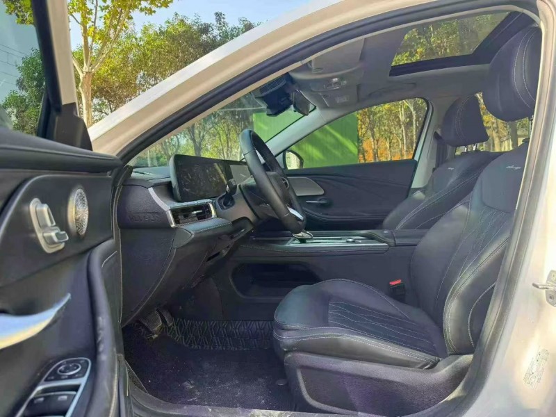 洛阳23年奇瑞艾瑞泽6