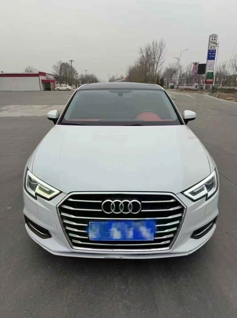 济宁21年奥迪A31
