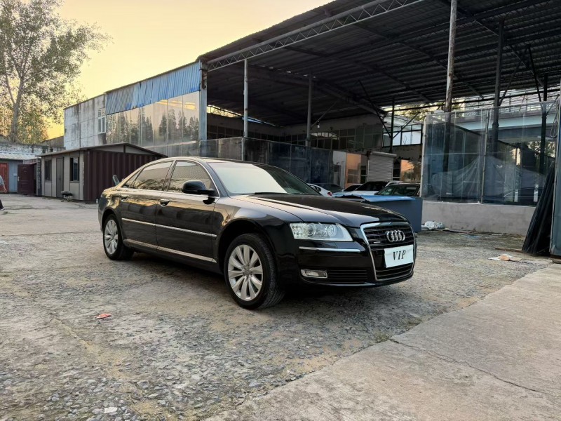 徐州09年奥迪A8L3