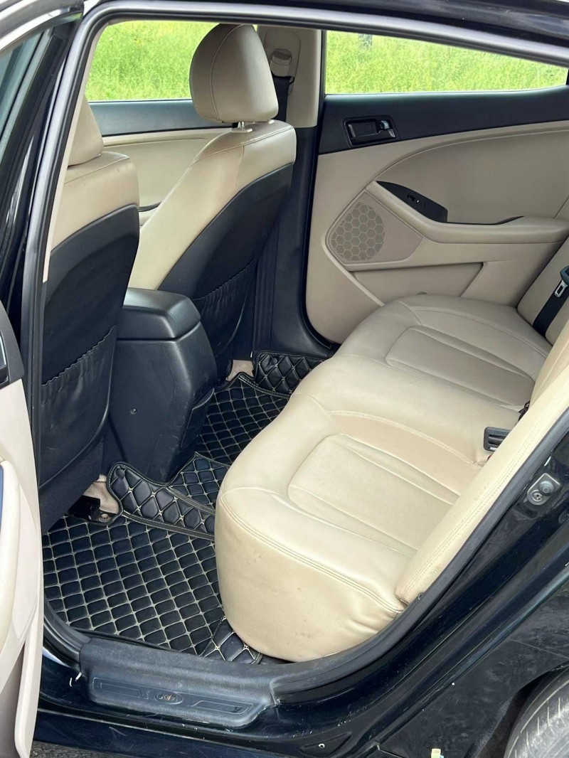 南宁12年起亚K56