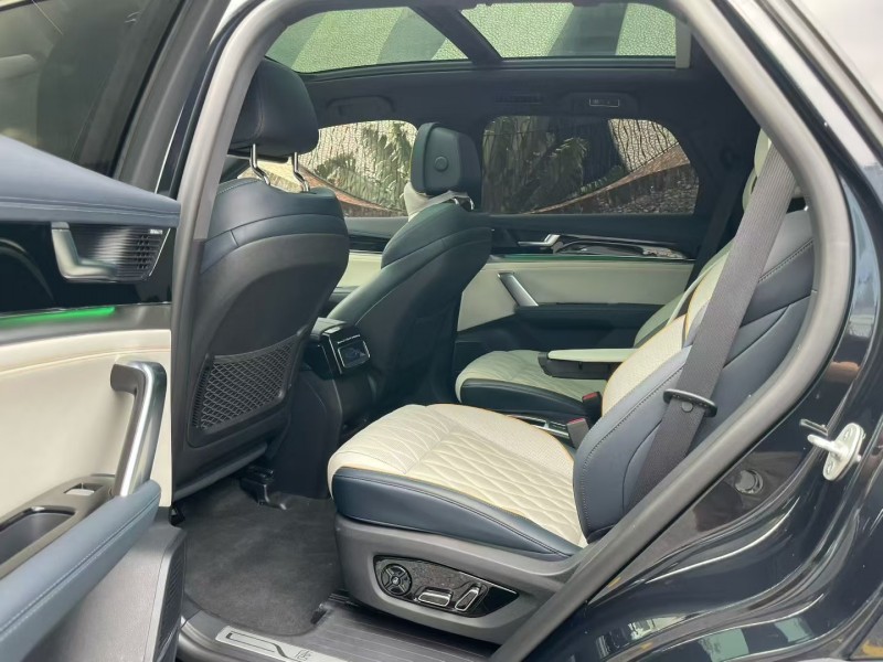 深圳22年比亚迪唐5