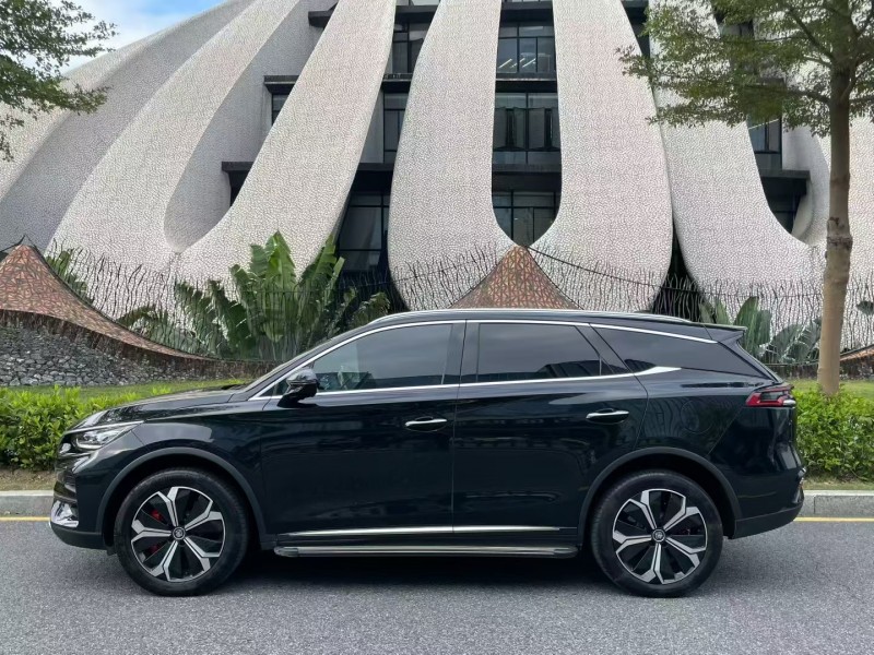 深圳22年比亚迪唐8