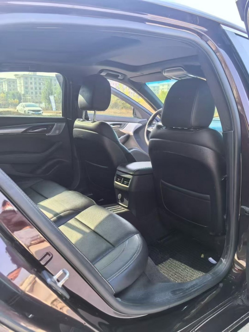 邯郸21年凯迪拉克CT56