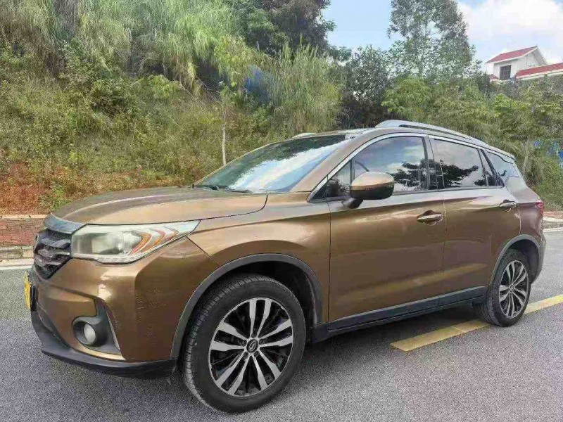 南宁15年传祺GS43