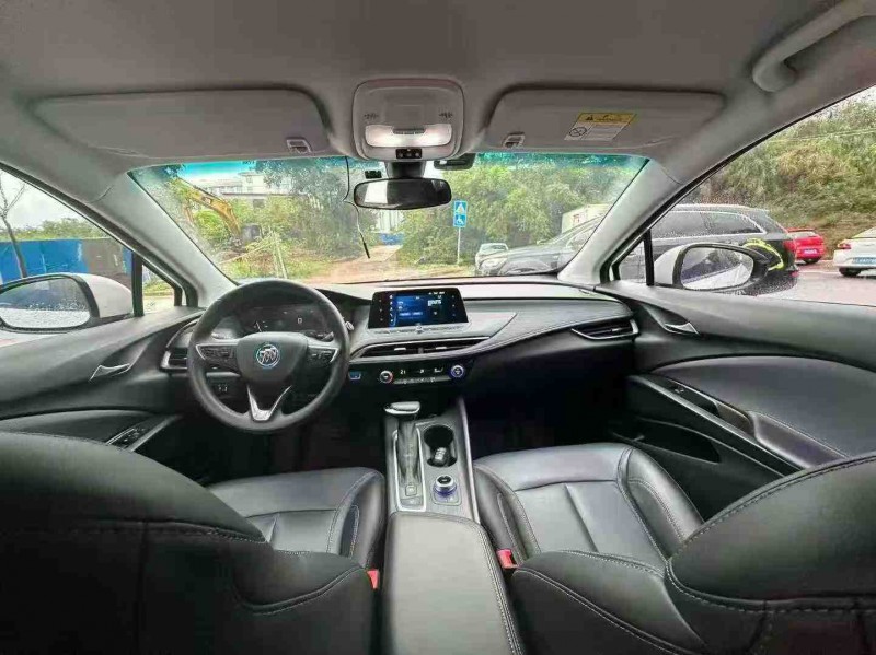 南宁23年别克微蓝5