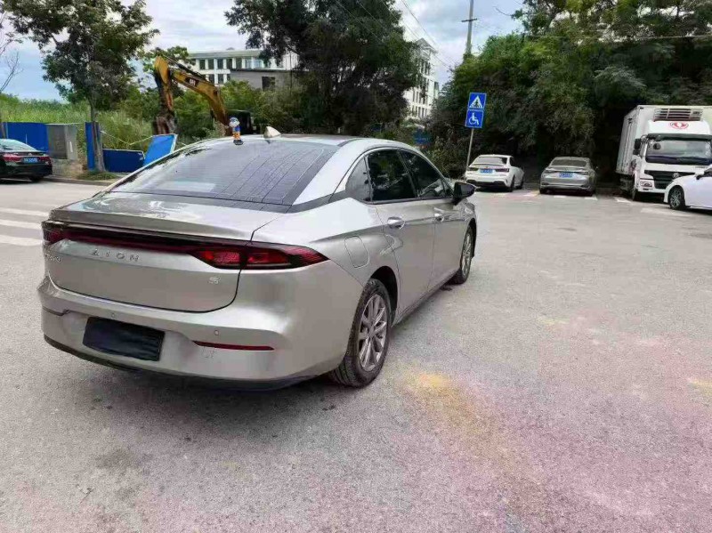 南宁24年传祺埃安S5807