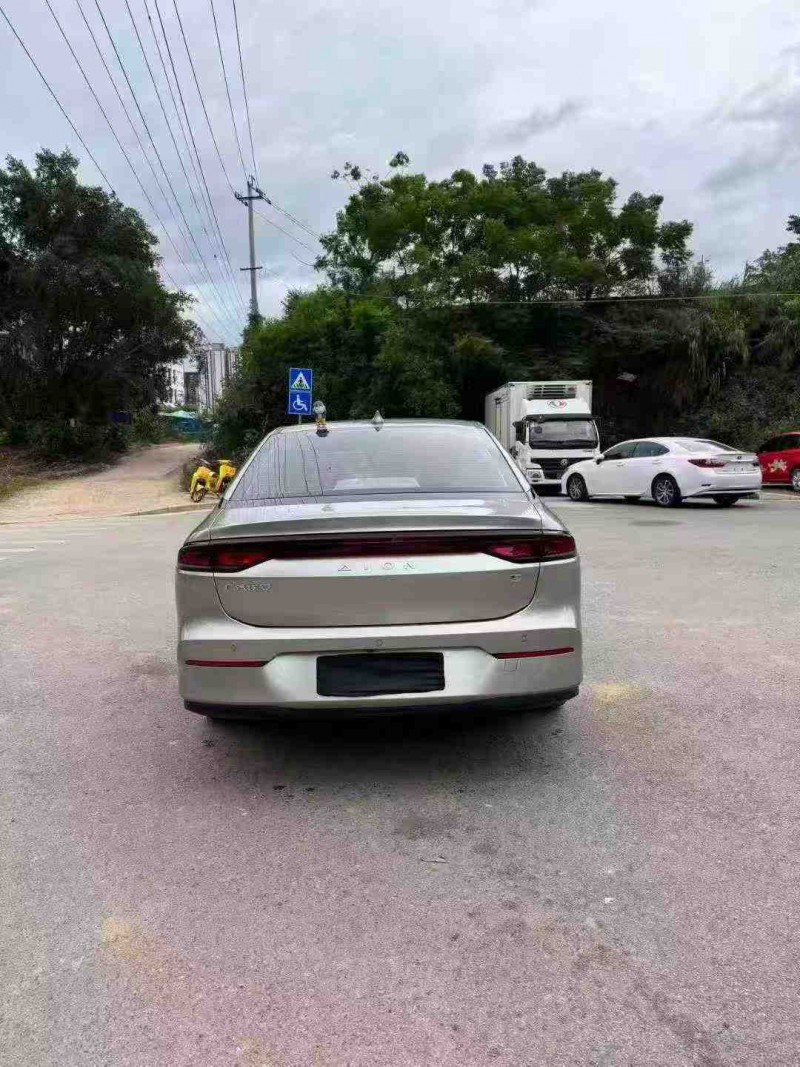 南宁24年传祺埃安S5809