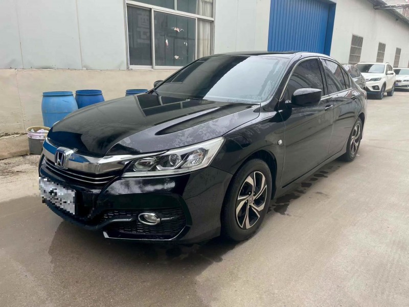 潍坊17年本田雅阁2