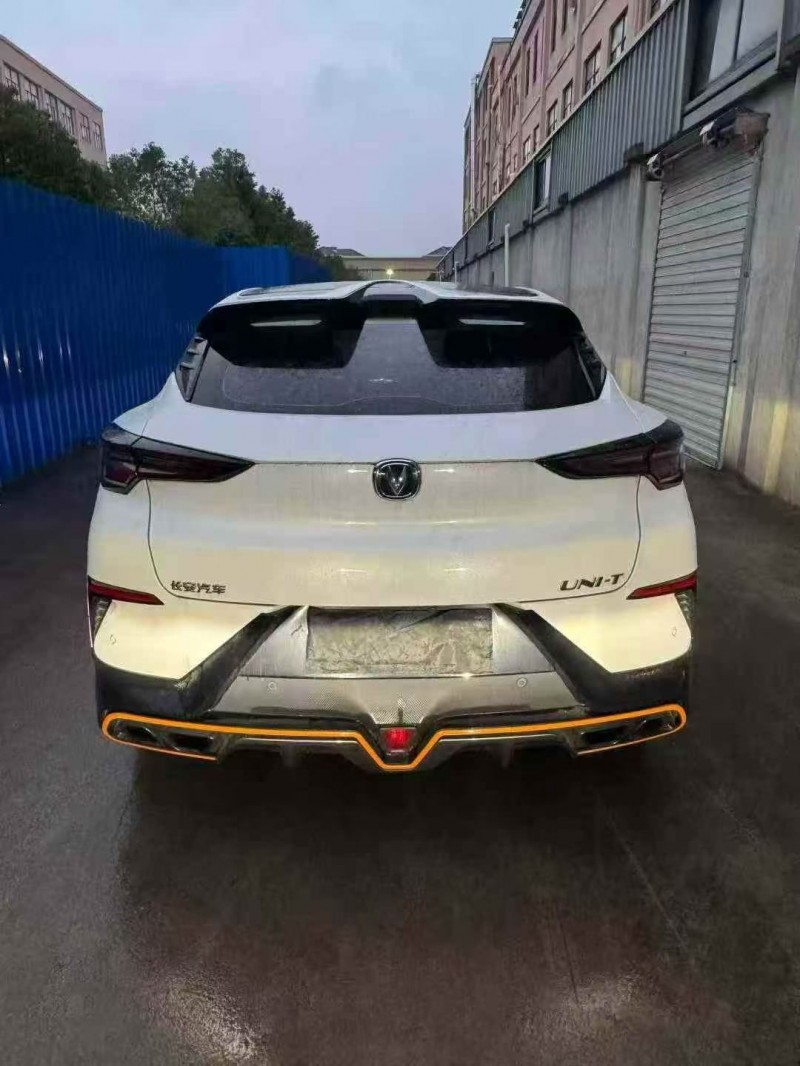 湖州22年长安汽车UNI9