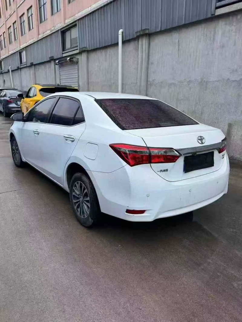 衢州18年丰田卡罗拉8