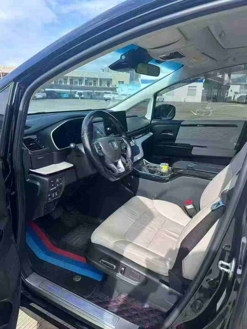 广州24年本田艾力绅4