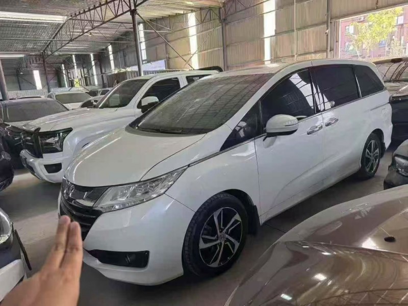 淄博15年本田奥德赛2