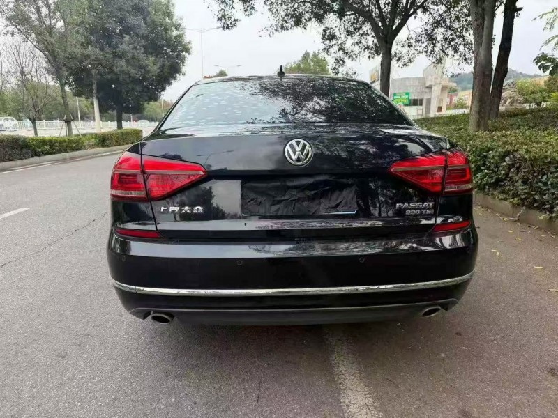 岳阳18年大众帕萨特9