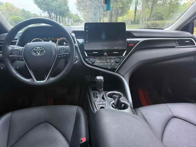 常德21年丰田凯美瑞5