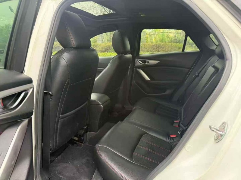 张家界17年马自达CX-47