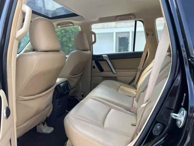 湛江14年丰田普拉多6